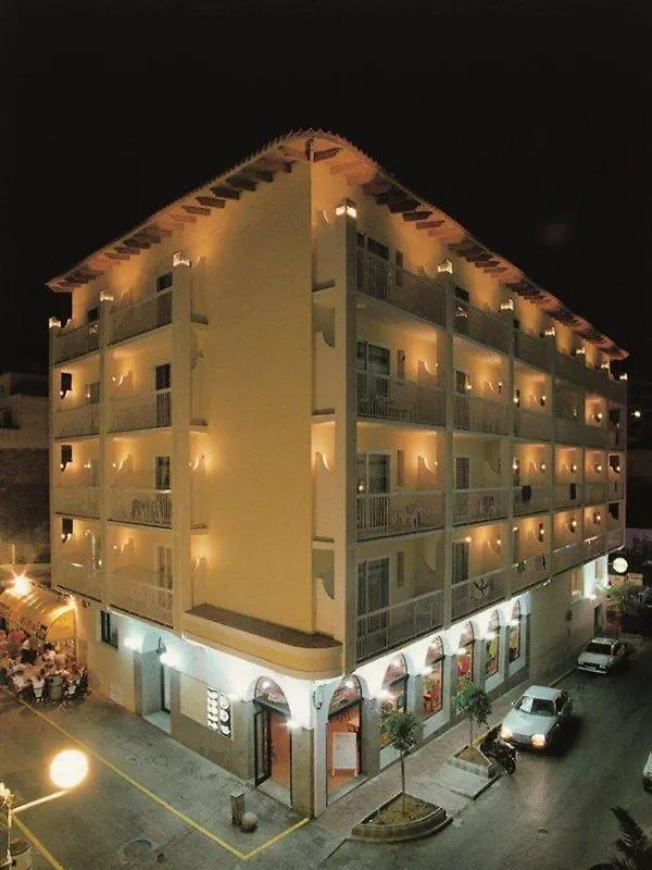 Excelsior Estudios & Apartamentos Sant Antoni de Portmany Spagna